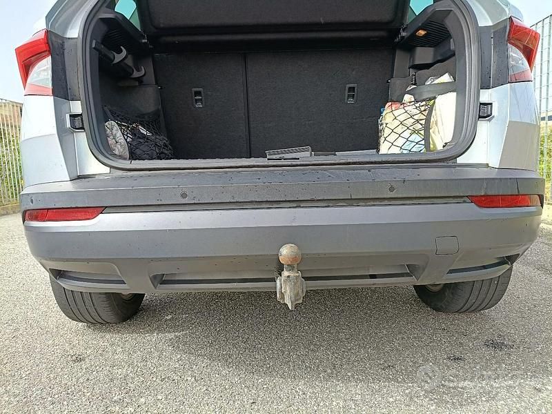 Usata Skoda Karoq Executive 150 CV (110 kW) 2018 Grigio SUV