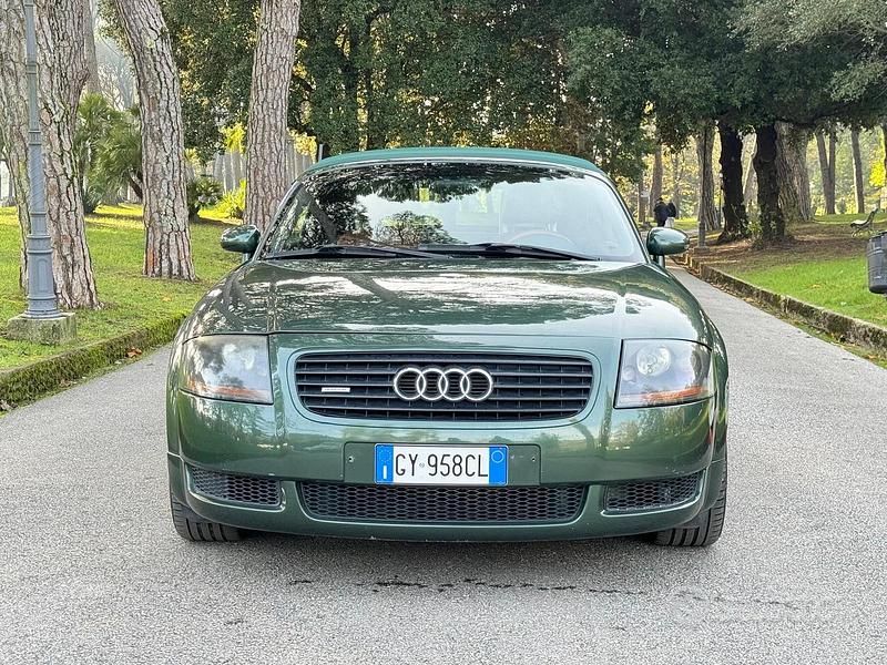 Usata Audi TT Ambiente 225 CV (165 kW) 2005 Verde Cabrio