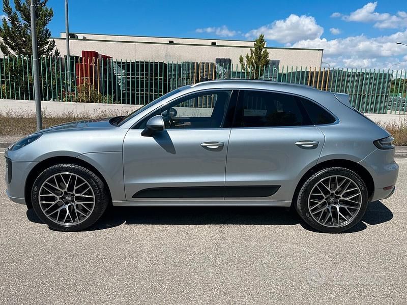 Usata Porsche Macan 354 CV (260 kW) 2020 Argento SUV