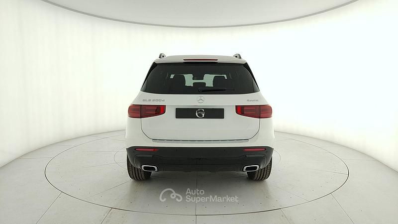 Nuova Mercedes GLB200 150 CV (110 kW) 2026 Bianco SUV