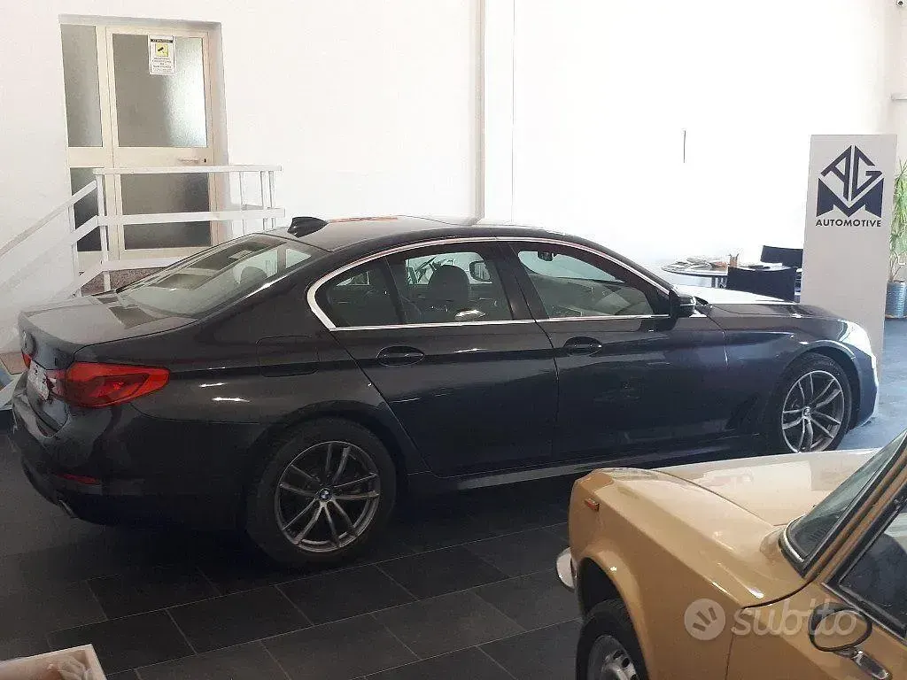 Usata BMW 520 M Sport 190 CV (139 kW) 2019 Grigio scuro Berlina