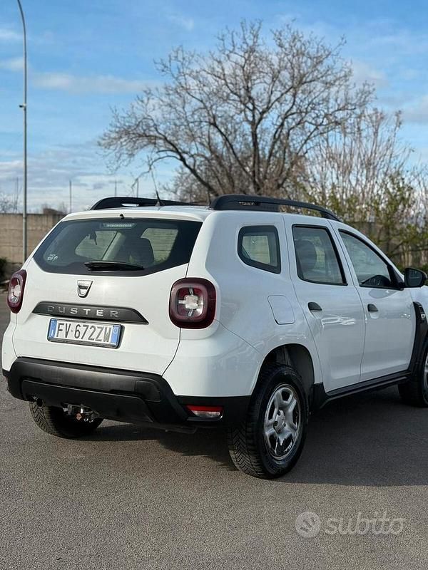 Usata Dacia Duster Prestige 115 CV (84 kW) 2019 Bianco SUV