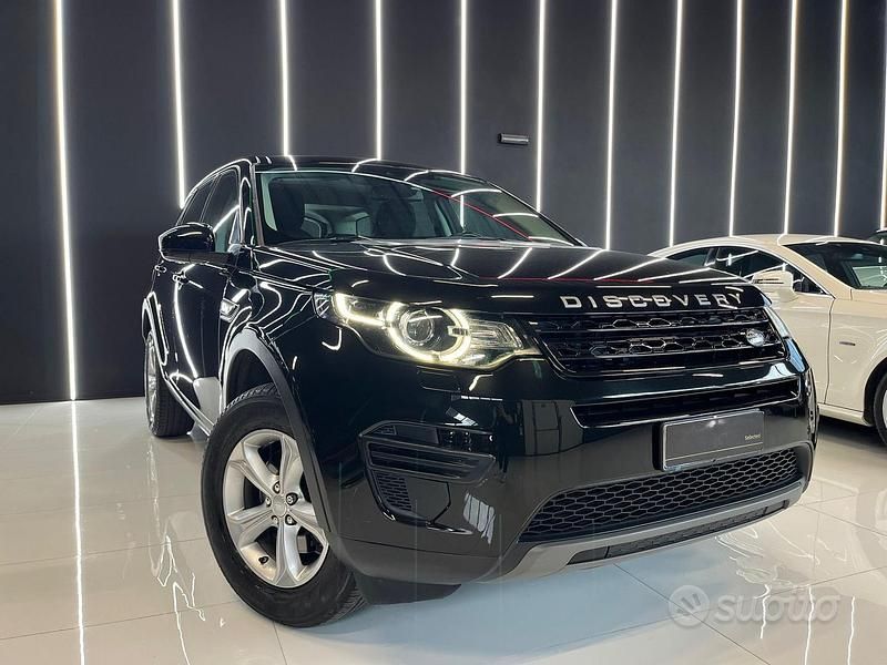 Nero Usata 2016 Land Rover Discovery Sport HSE Luxury SUV | 16.900 € (Cara) - Immagine 1/4