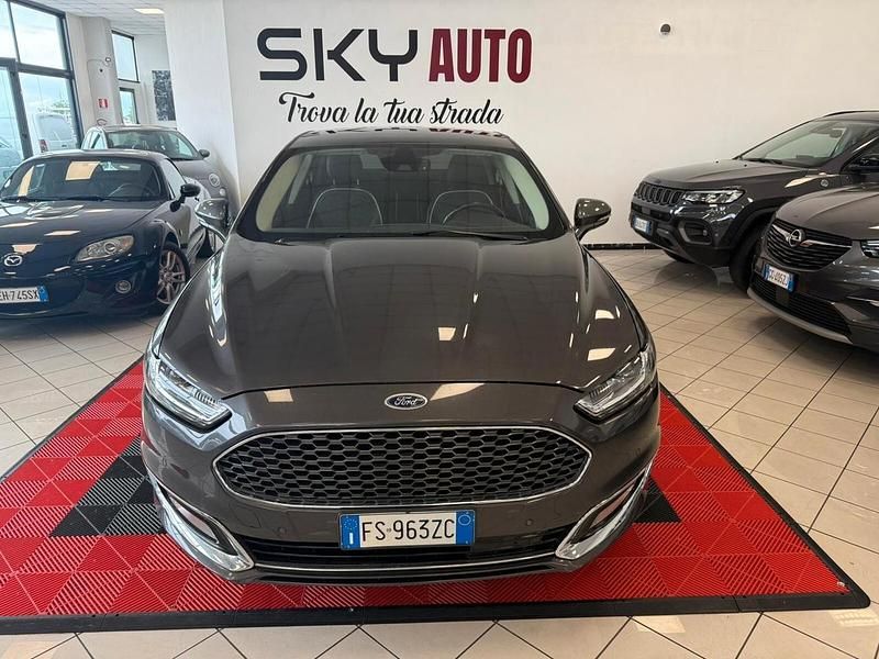 Usata Ford Mondeo Vignale 187 CV (137 kW) 2018 Grigio Berlina