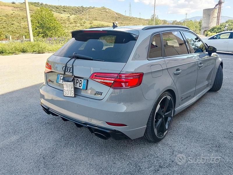 Usata Audi RS3 Sportback 400 CV (294 kW) 2018 Grigio Utilitaria