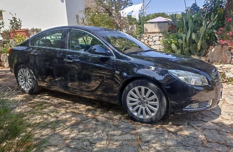Usata Opel Insignia Cosmo 180 CV (132 kW) 2009 Nero Berlina