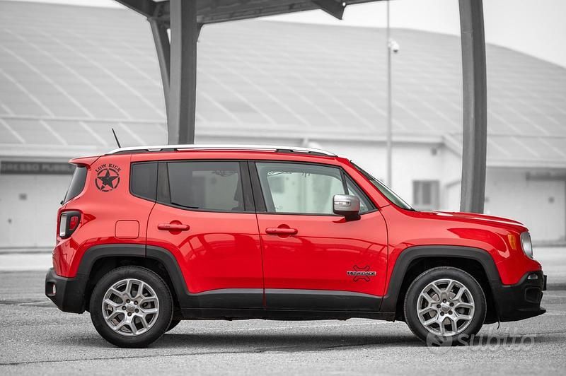 Usata Jeep Renegade Limited 120 CV (88 kW) 2015 Rosso SUV