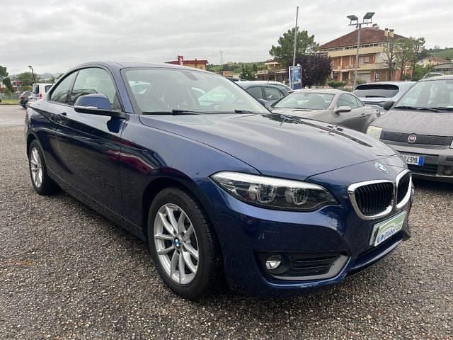 Usata BMW 218 Advantage 136 CV (100 kW) 2018 Blu Coupé