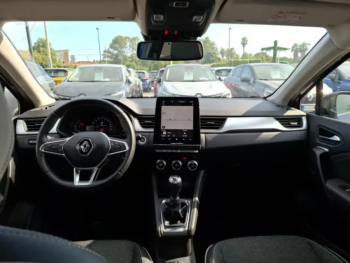 Usata Renault Captur Techno 101 CV (74 kW) 2023 Blu SUV