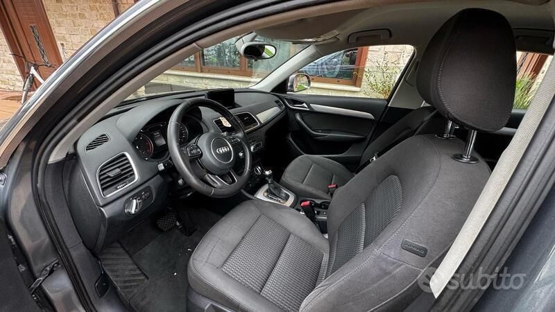 Usata Audi Q3 150 CV (110 kW) 2015 Grigio SUV