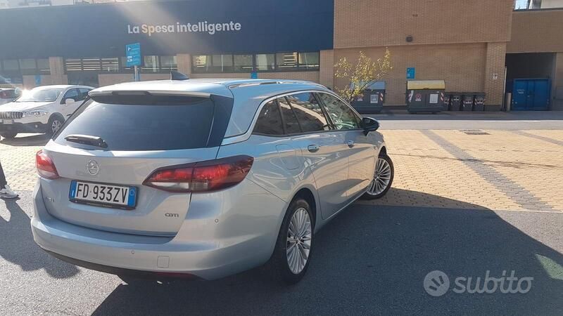 Usata Opel Astra 136 CV (100 kW) 2016 Grigio Station wagon