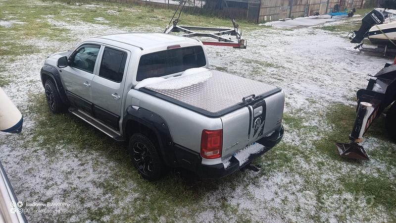 Begagnad VW Amarok 170 HK (125 kW) 2011 Grå Pickup