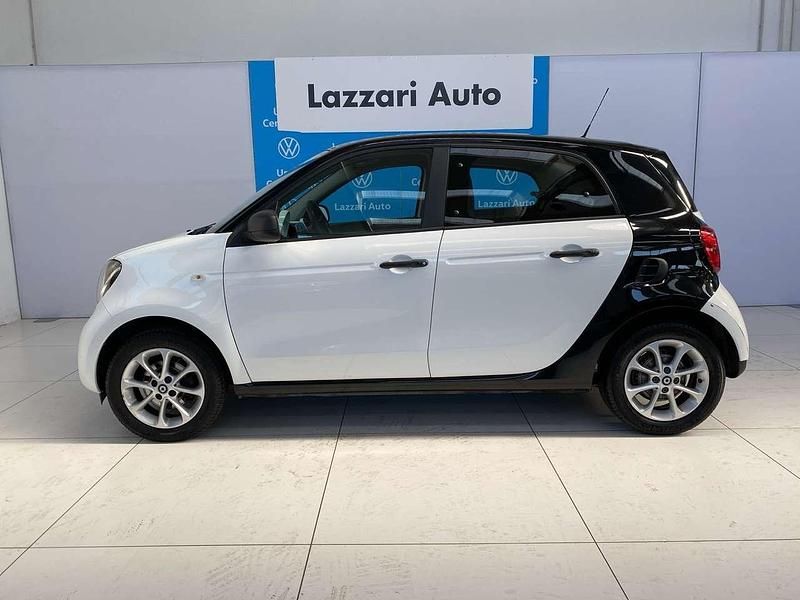 Usata Smart ForFour Prime 71 CV (52 kW) 2019 Bianco Utilitaria