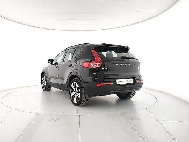 Usata Volvo XC40 Plus 119 kW (163 CV) 2023 Nero SUV