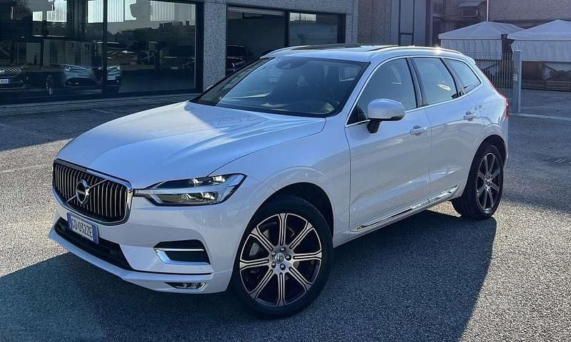 Bianco Usata 2021 Volvo XC60 Inscription SUV | 32.800 € (Buon prezzo) - Immagine 1/4