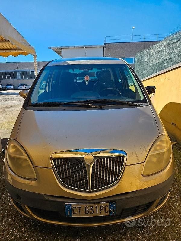 Usata Lancia Musa Platinum 2005 Monovolume