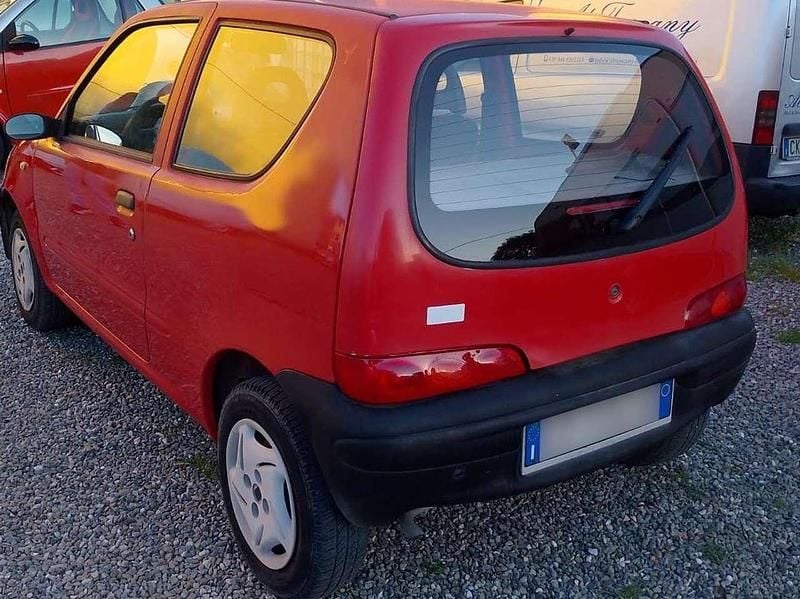 Usata Fiat Seicento Active 54 CV (39 kW) 2006 Rosso Utilitaria