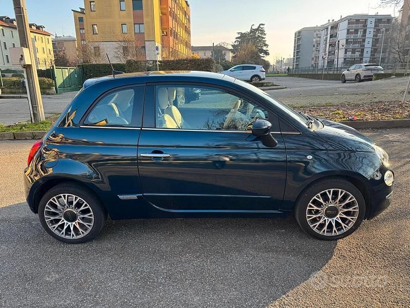Usata Fiat 500 Lounge 105 CV (77 kW) 2019 Blu Utilitaria