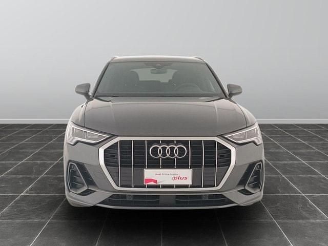 Usata Audi Q3 S-Line 150 CV (110 kW) 2024 Grigio daytona perla SUV
