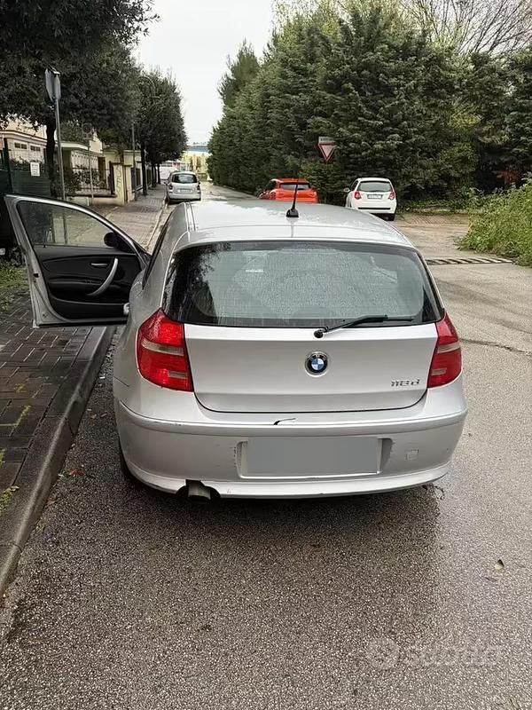 Usata BMW 118 2008 Grigio Utilitaria