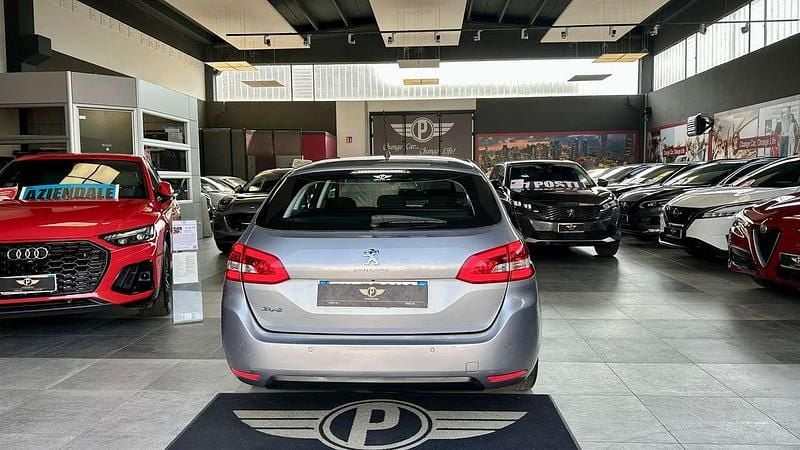 Usata Peugeot 308 SW Business-Line 131 CV (96 kW) 2019 Argento Station wagon