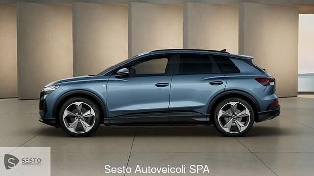 Nuova Audi Q4 e-tron Ambiente 210 kW (286 CV) 2025 Blu SUV