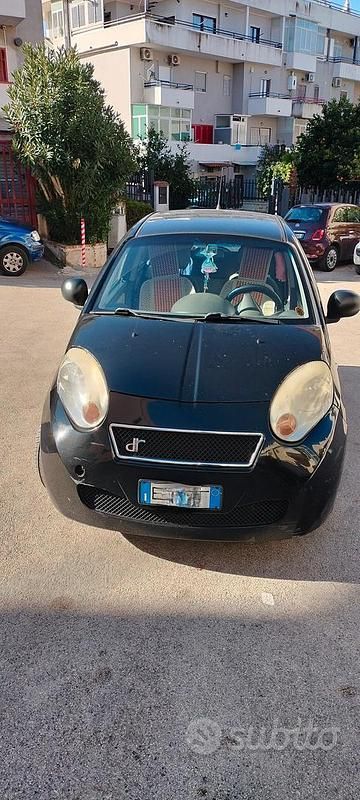 Usata DR DR1 82 CV (60 kW) 2010 Nero Utilitaria