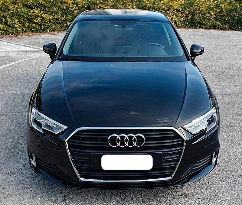 Usata Audi A3 Sport 116 CV (85 kW) 2018 Nero Berlina