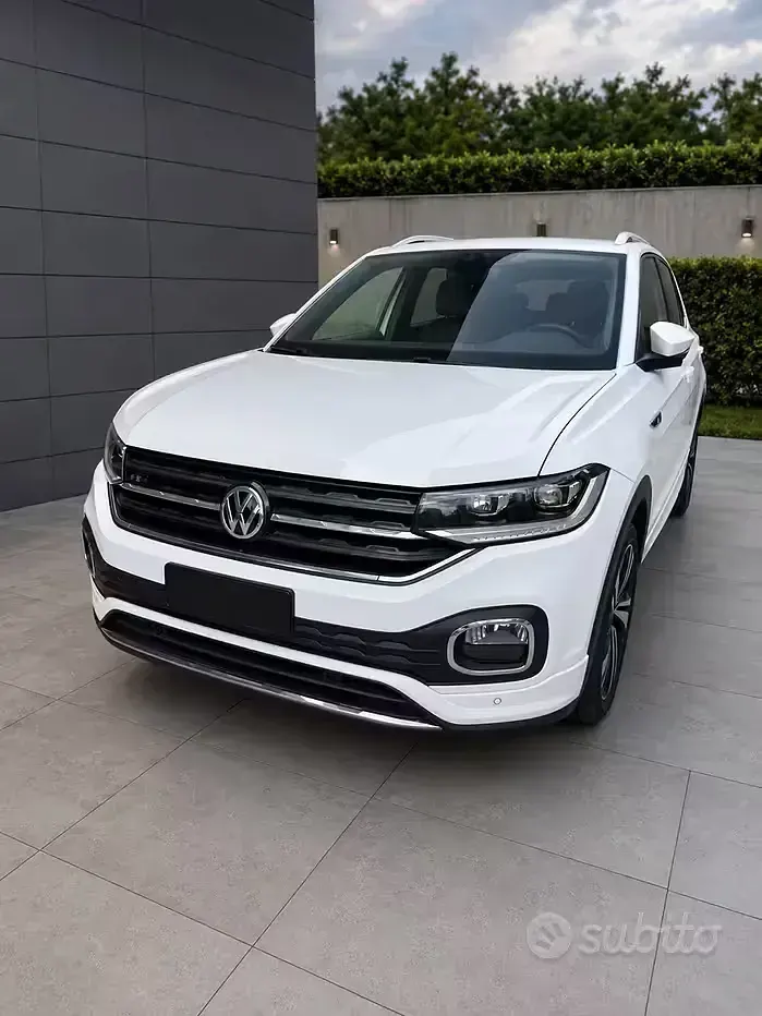 Usata VW T-Cross R-line 115 CV (84 kW) 2020 Bianco SUV