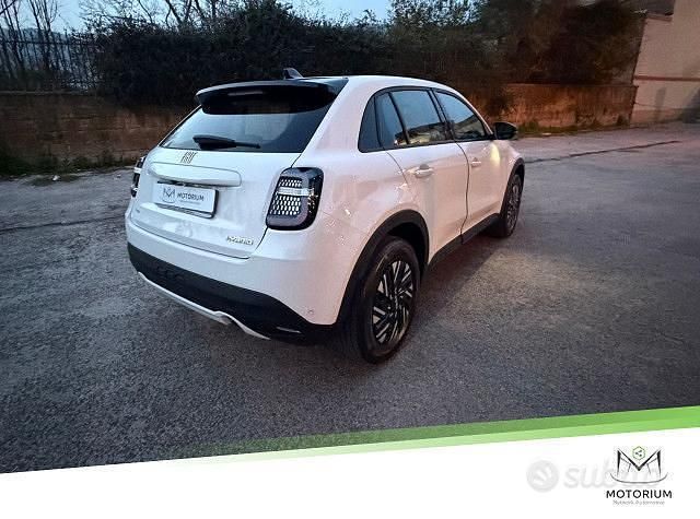 Usata Fiat 600 La Prima 110 CV (80 kW) 2024 Bianco SUV