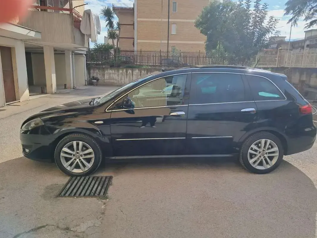 Usata Fiat Croma 150 CV (110 kW) 2010 Station wagon