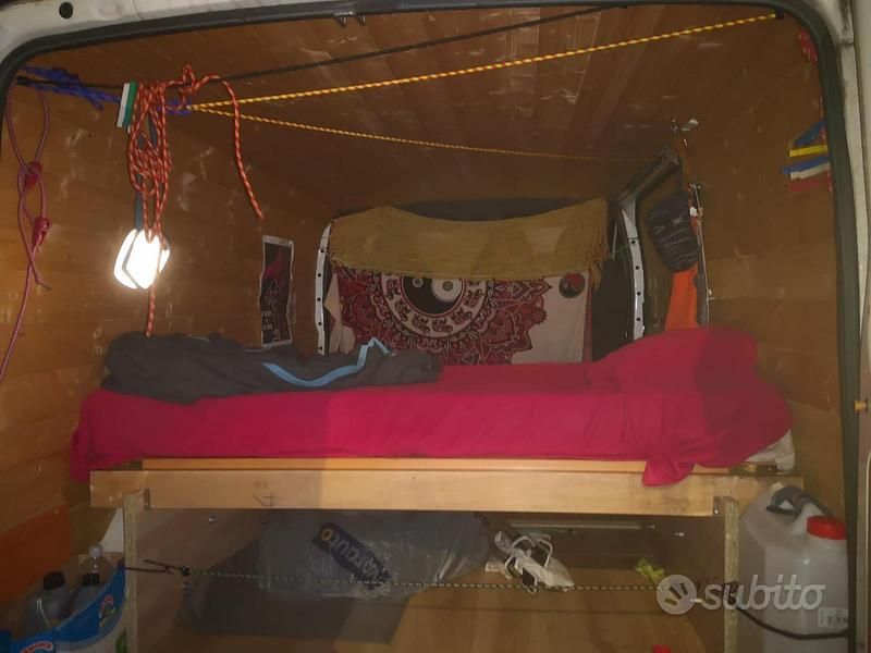 Usata Ford Transit 2003 Bianco Berlina