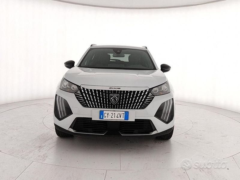 Usata Peugeot 2008 Allure 131 CV (96 kW) 2025 Bianco SUV