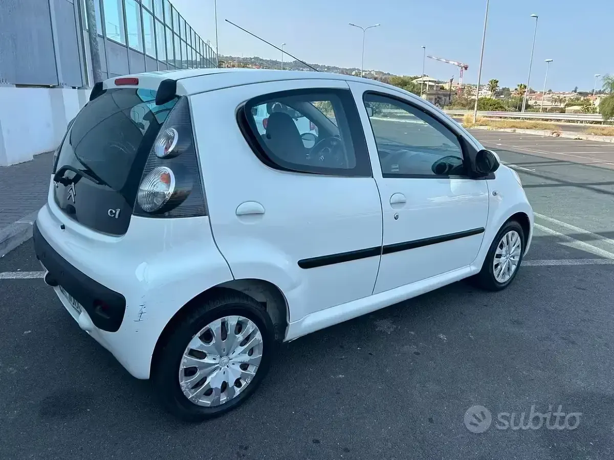 Usata Citroën C1 Seduction 68 CV (50 kW) 2013 Bianco Utilitaria
