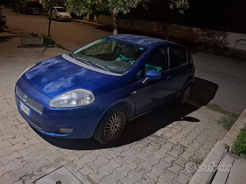Usata Fiat Punto 75 CV (55 kW) 2007 Blu Berlina