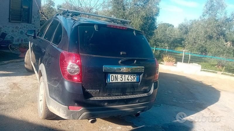Usata Chevrolet Captiva 150 CV (110 kW) 2007 Nero SUV