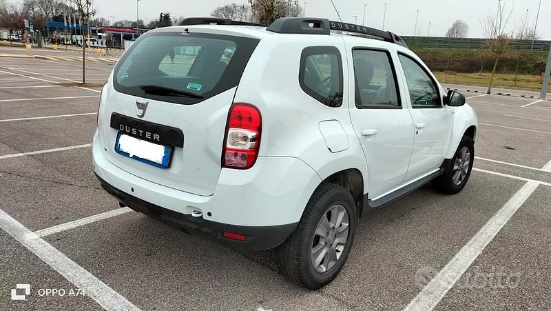 Usata Dacia Duster 114 CV (83 kW) 2016 Bianco Station wagon