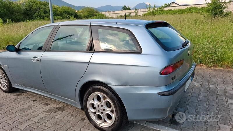 Usata Alfa Romeo 156 116 CV (85 kW) 2001 Station wagon
