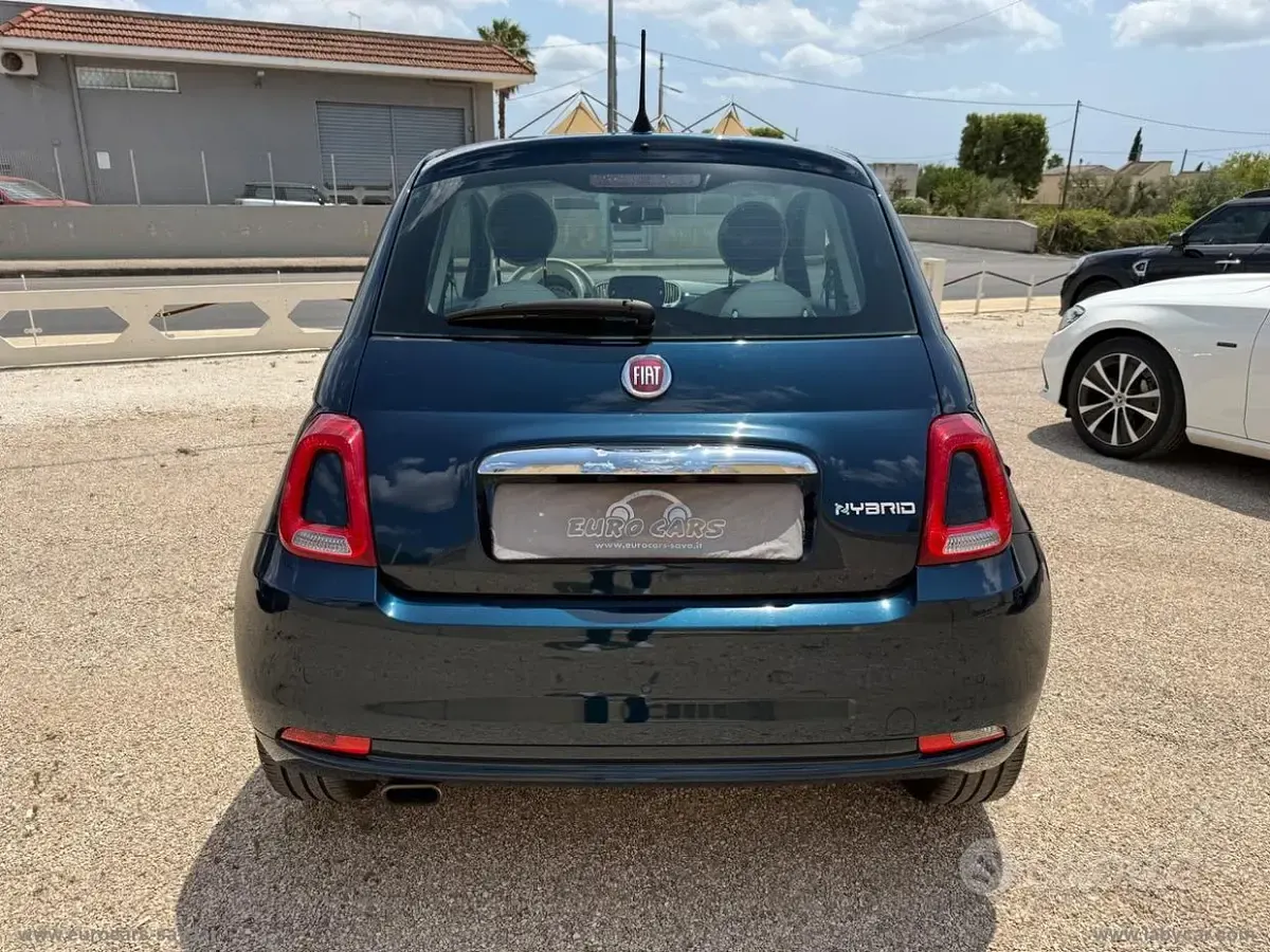 Usata Fiat 500 Lounge 70 CV (51 kW) 2021 Bluazzurro Berlina