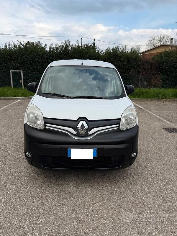 Usata Renault Kangoo 90 CV (66 kW) 2016 Bianco Monovolume