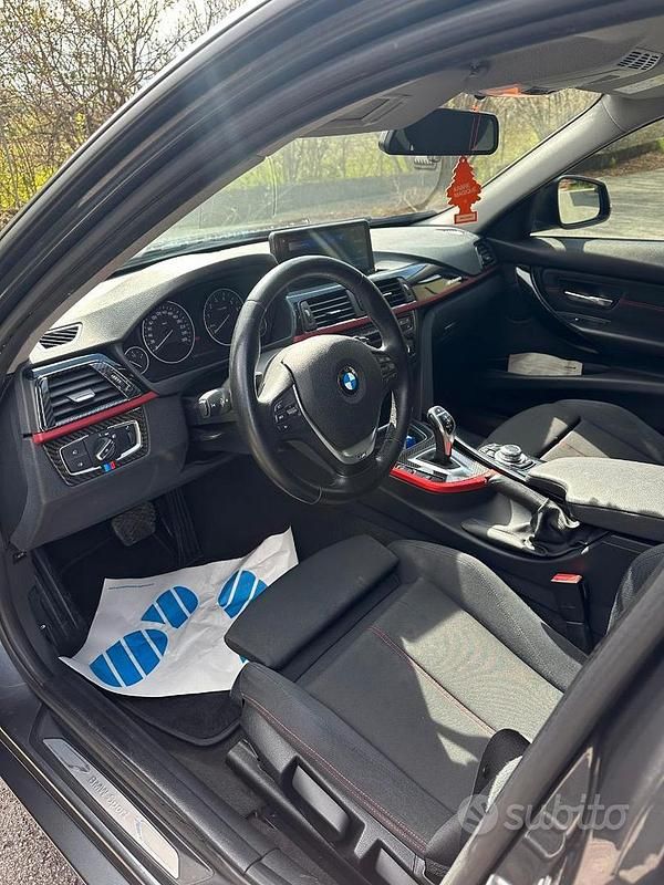 Usata BMW 320 Sport Line 184 CV (135 kW) 2013 Grigio Station wagon