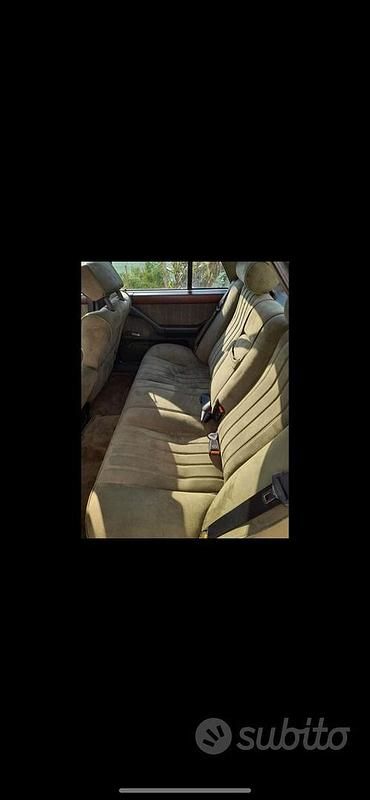 Usata Lancia Thema 147 CV (108 kW) 1990 Nero Berlina