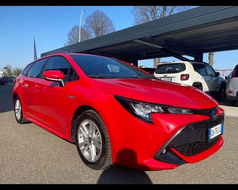 Usata Toyota Corolla Business Edition 98 CV (72 kW) 2021 Rosso Station wagon