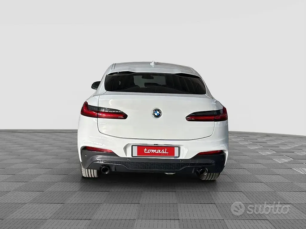 Usata BMW X4 M Sport 190 CV (139 kW) 2021 Bianco SUV