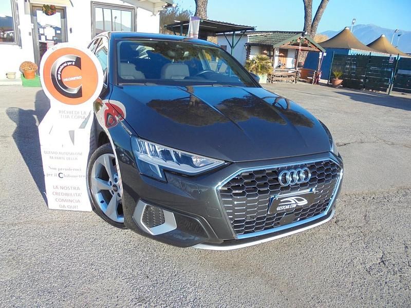 Usata Audi A3 Advanced 149 CV (109 kW) 2022 Grigio Berlina