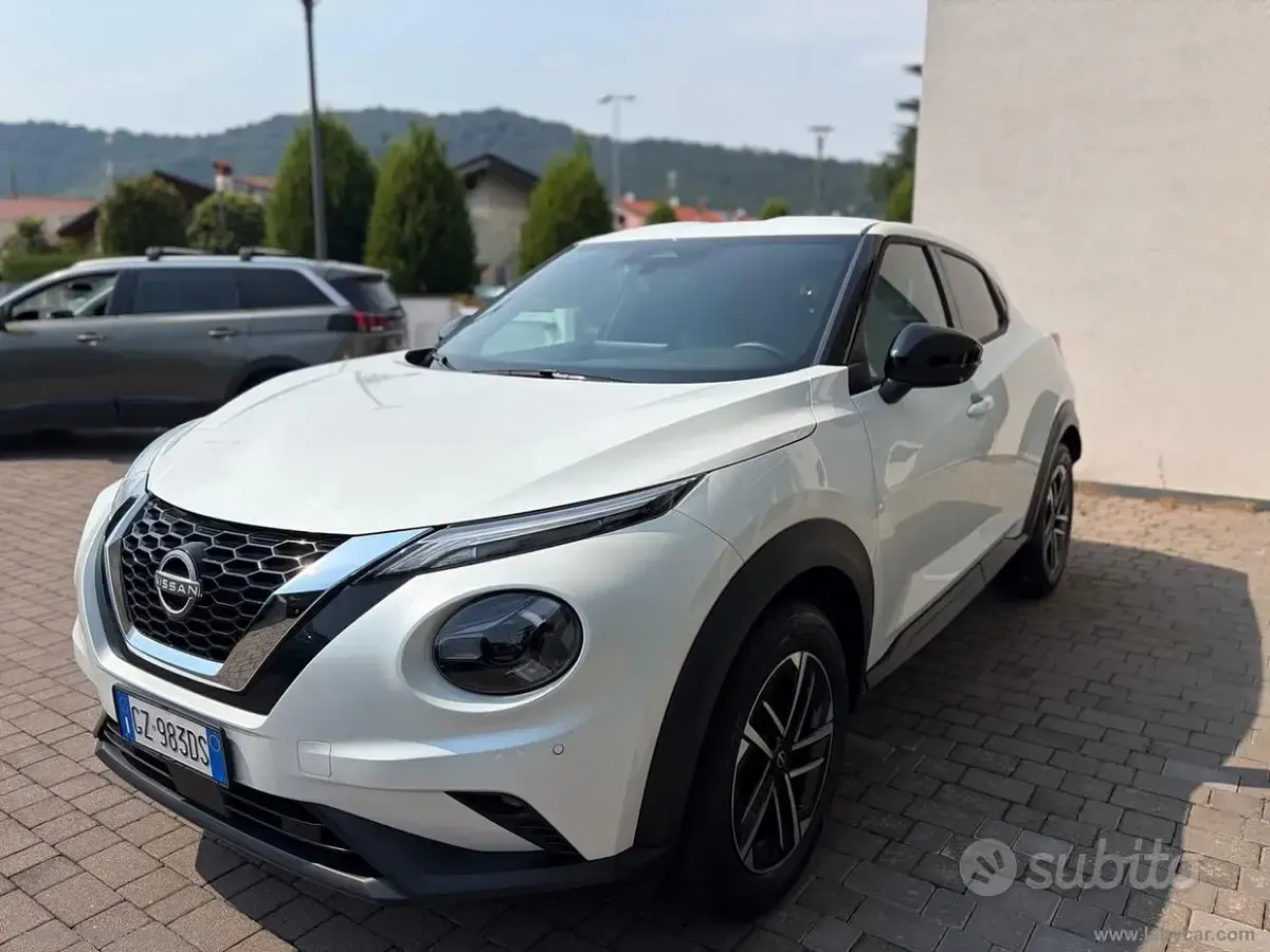 Usata Nissan Juke N-Connecta 114 CV (83 kW) 2025 Bianco SUV