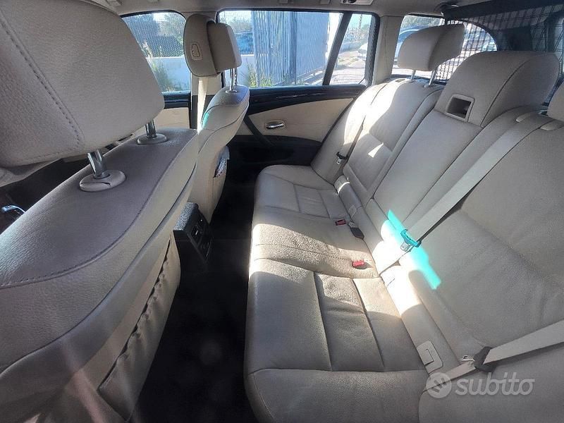 Usata BMW 530 2009 Nero Station wagon