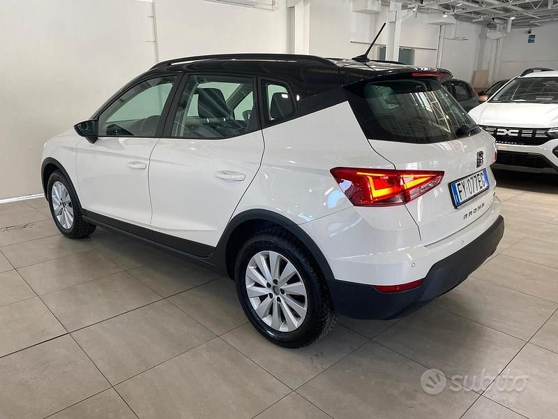 Usata Seat Arona XCELLENCE 90 CV (66 kW) 2019 Bianco pastello SUV