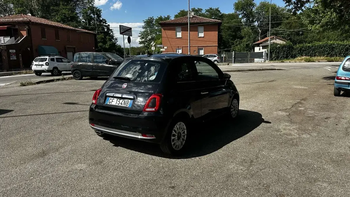 Usata Fiat 500 Dolcevita 69 CV (50 kW) 2021 Utilitaria