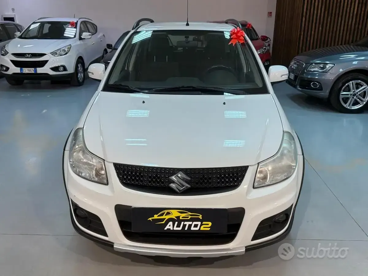 Usata Suzuki SX4 120 CV (88 kW) 2012 Bianco SUV